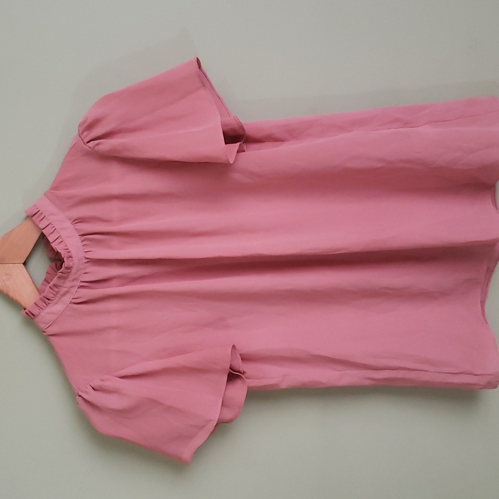 Small pink rose and olive blouse - Picture 5 of 9
